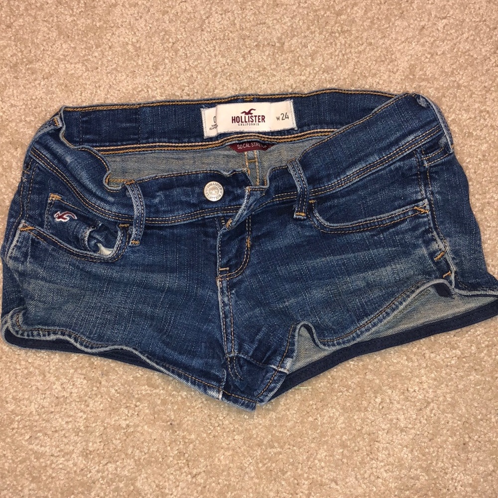 Hollister Low Rise Jean Shorts Size 0